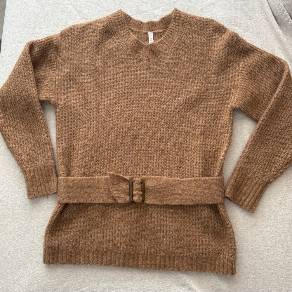 Babaton - Small - Cozy Brown Sweater with Belt